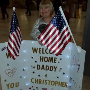 daughter-welcomes-dad-home